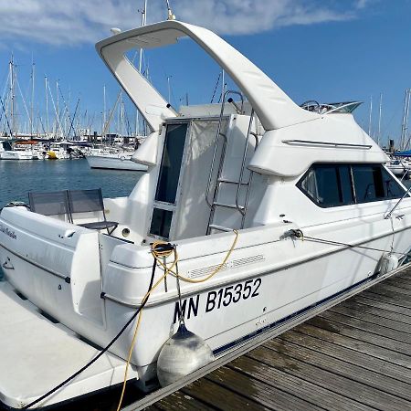 Nuit Insolite Sur Un Bateau Linge Et Menage Inclus La Rochelle  Exteriör bild